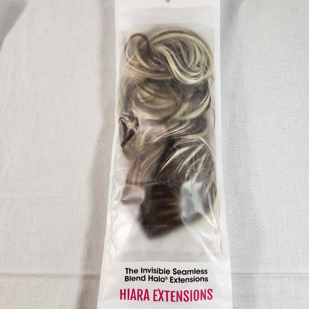 Hiara Hair Extension Womens Dark / Bleach Blonde Mix 14 Inches Unbranded NEW